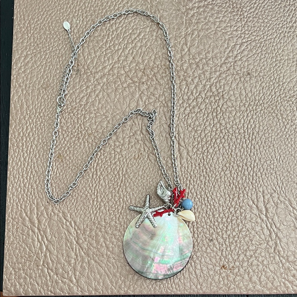 Silver Starfish Pendant Necklace